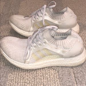 ADIDAS ULTRABOOST *SOLD*